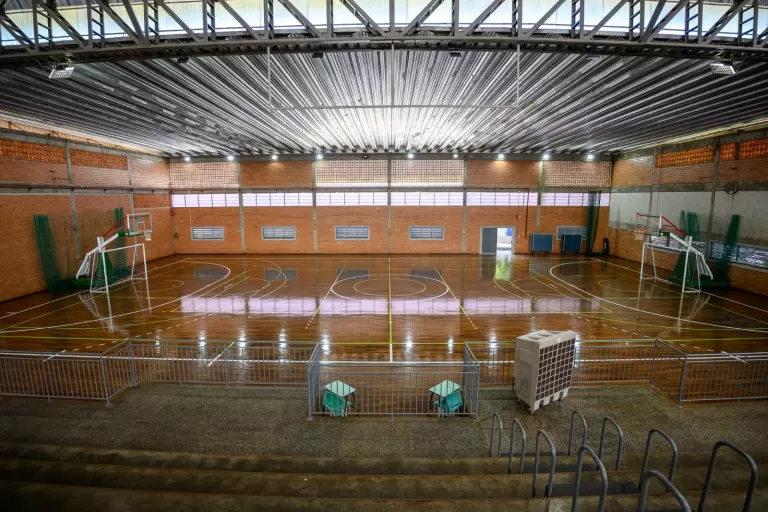 Com recursos da Itaipu, IFPR entrega reforma de ginásio poliesportivo