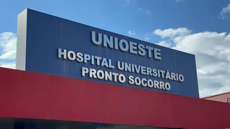 Mulher é morta a facadas e marido fica gravemente ferido em Quedas do Iguaçu