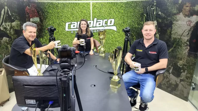 Acompanhe Cartolaço no O Presente