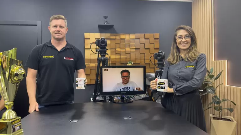 Acompanhe Cartolaço no O Presente