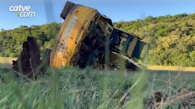 Motorista de caminhão que morreu em capotamento tinha 58 anos