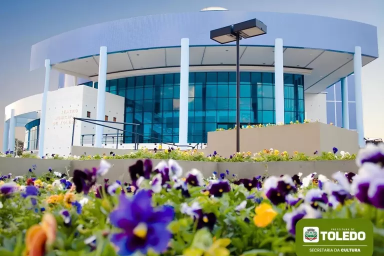 Palco maior da cultura regional, Teatro Municipal de Toledo completa 26 anos