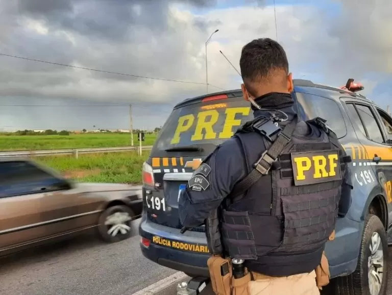 PRF reforça segurança nas estradas durante o Natal 2025