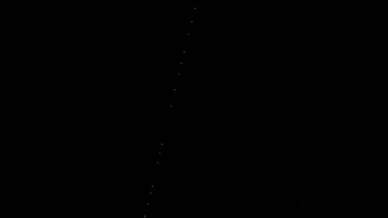 Moradores de Cascavel registram luzes misteriosas no céu