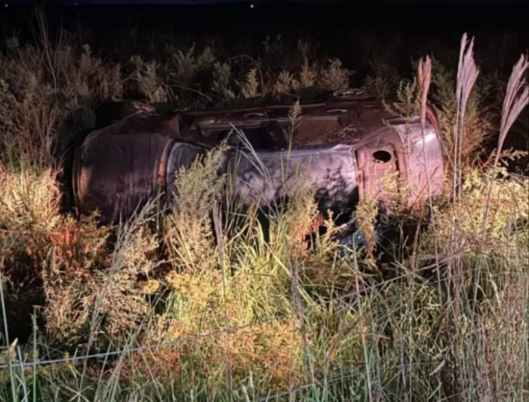 Homem morre em grave capotamento em estrada de Mundo Novo