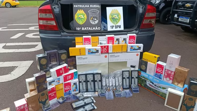 Carro é apreendido com grande quantidade de mercadorias irregulares na BR-163 em Toledo