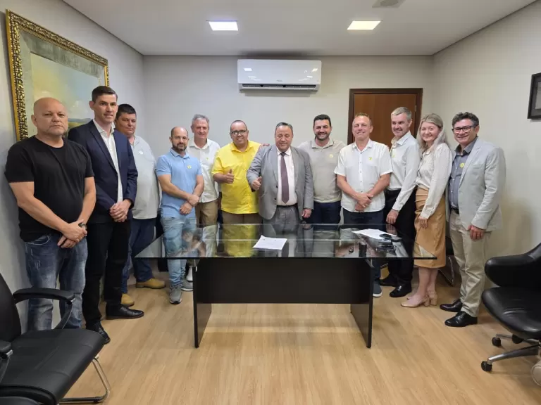 Prefeito e vice de Marechal Rondon cumprem agenda na Assembleia Legislativa do Paraná