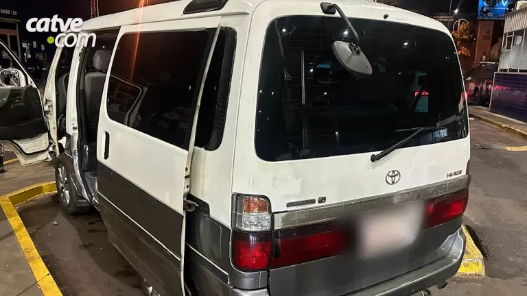 Fiscalização na Ponte da Amizade retém van recheada de crack