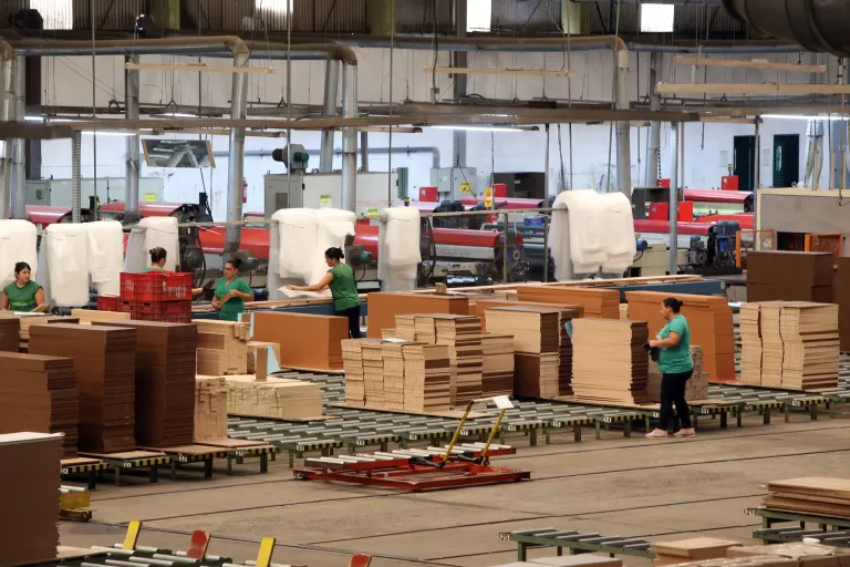 Última semana antes do Natal tem 23,7 mil vagas abertas nas Agências do Trabalhador