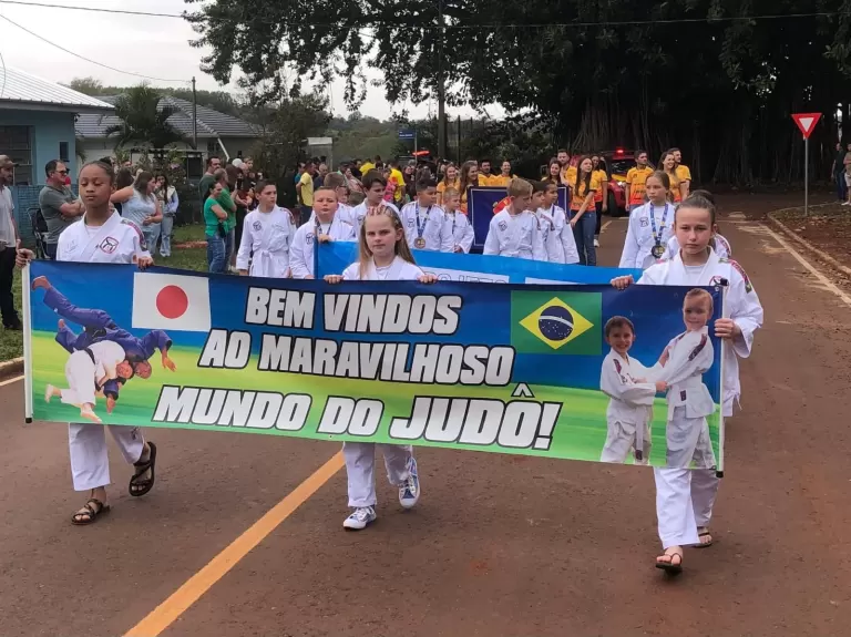 Polos de projetos de judô no contraturno escolar terão solenidade de formatura em Marechal Rondon