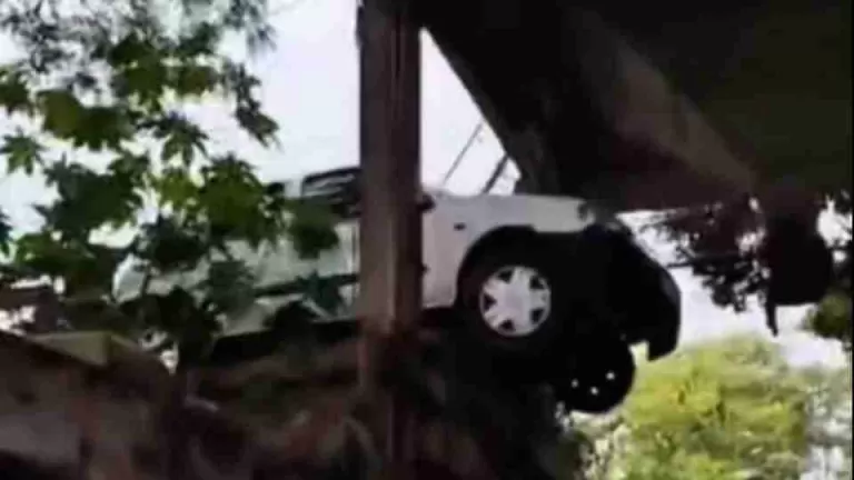 Carro invade sede da Emdur e fica pendurado na rampa de carga em Toledo