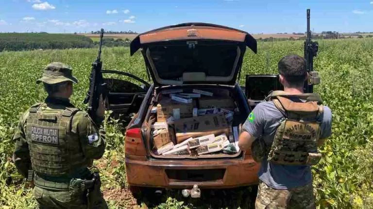Veículo carregado com cigarros contrabandeados é apreendido em Guaíra