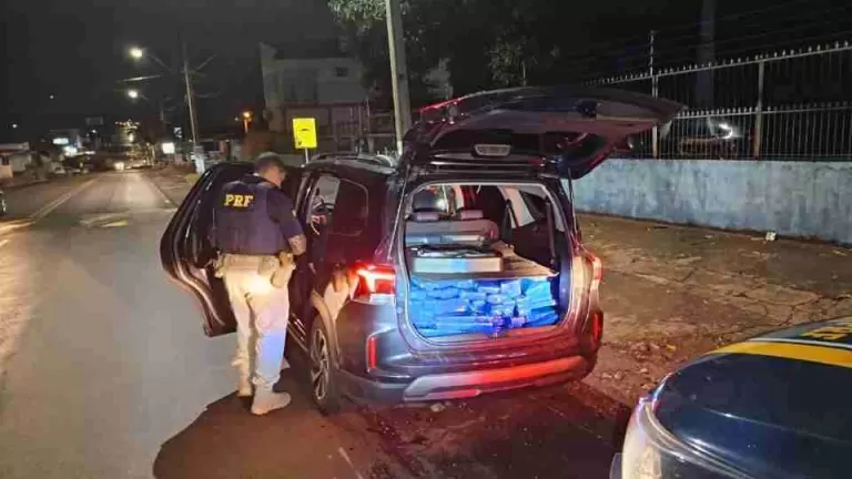 PRF apreende 281 quilos de maconha na BR-163 em Guaíra