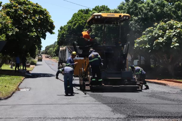 Iniciado o recape asfáltico no bairro Botafogo