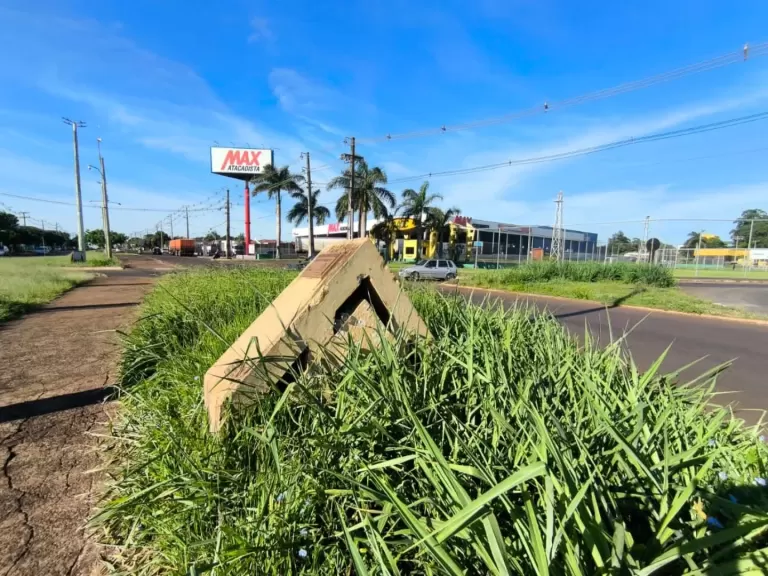 Prefeitura solicita ao Dnit serviços permanentes de roçada e limpeza nos trevos de acesso a Marechal Rondon