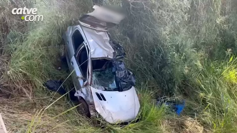 Homem morre em capotamento em Cascavel