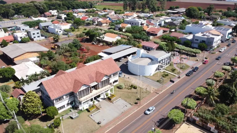 Prefeitura de Pato Bragado divulga orientações sobre auxílio para compra de uniforme escolar em 2026