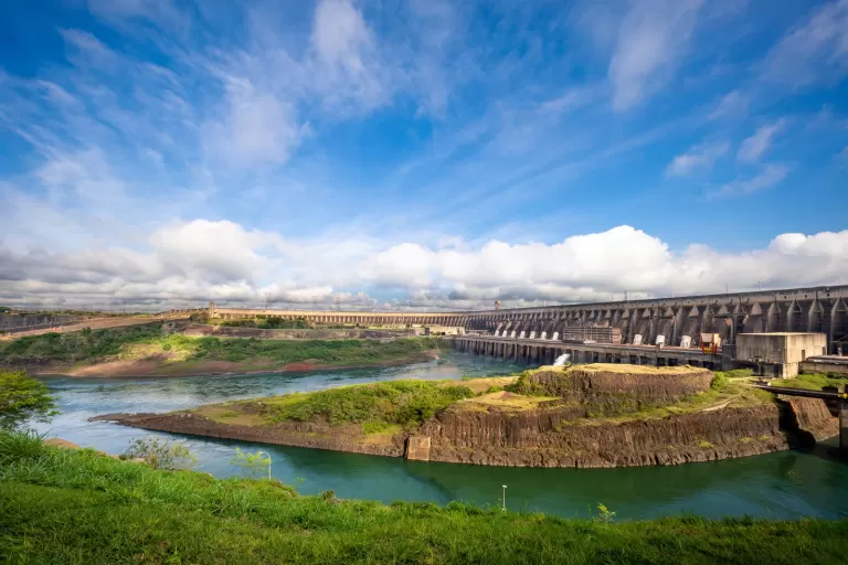 Itaipu vai investir R$ 1,5 bilhão para promover a modicidade tarifária e beneficiar os consumidores em 2026