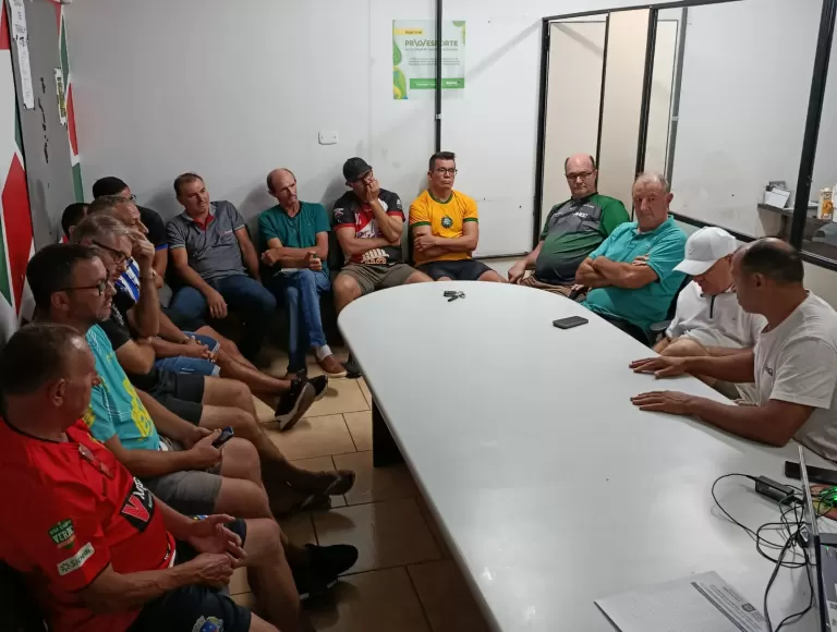 Inscrições para o Municipal de Futebol Suíço Veterano e Máster seguem até 19 de março