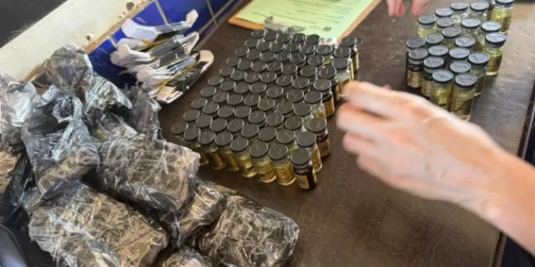 Contrabandista é preso com 500 frascos de anabolizantes em Foz do Iguaçu