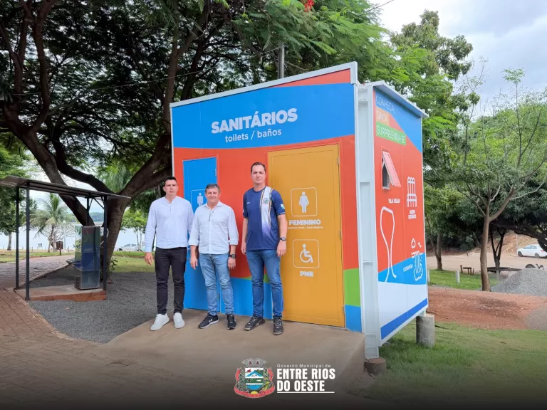 Parque de Lazer de Entre Rios do Oeste recebe novo banheiro para visitantes e turistas