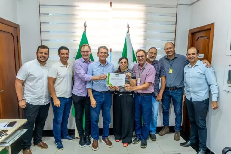 Foz do Iguaçu é a 2ª cidade do Brasil e 1ª do Paraná a conquistar o Certificado de Serviços de Inspeção de Produtos de Origem Vegetal