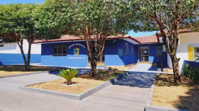 Justiça Eleitoral cassa mandato de sete vereadores de Francisco Alves por abuso de poder econômico