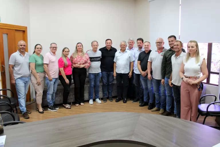 Deputado Dilceu Sperafico cumpre agenda em Mercedes