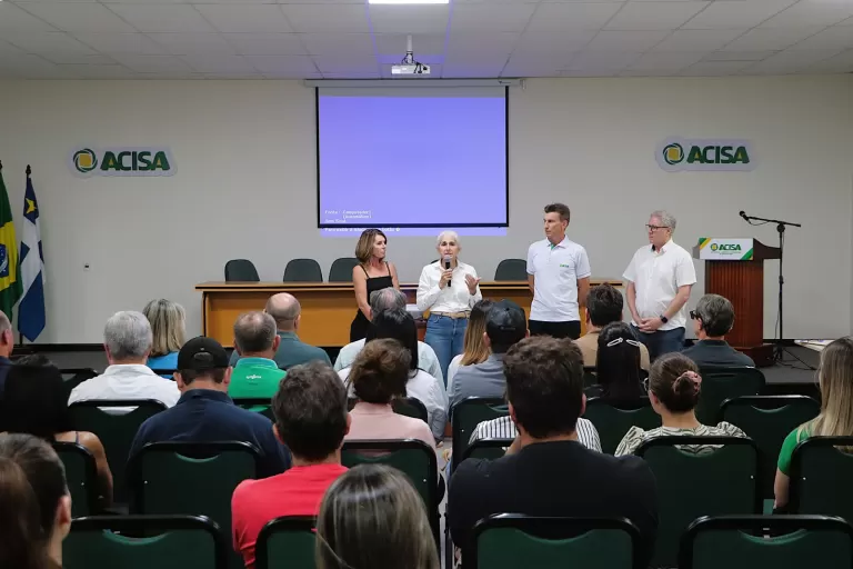 Reunião debate falta de representatividade política no meio Oeste do Paraná