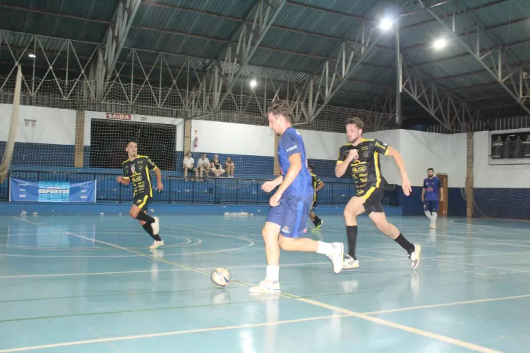 Empate garante Santa Rosa e Granja Lohmann nas oitavas da Copa Sesc