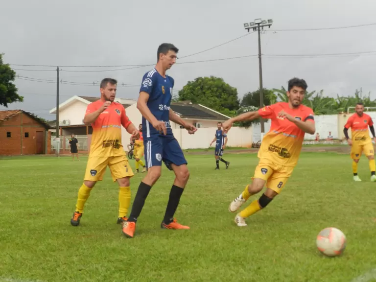 Amigos FC vence a primeira no Grupo A e entra no G16 da Copa Irineu Kuhn; Máfia do Peixe se classifica
