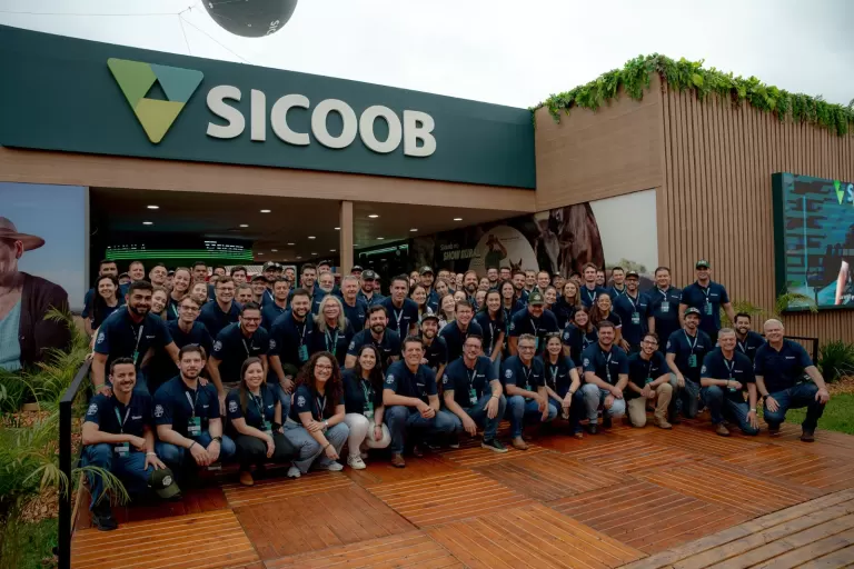 Sicoob encerra participação histórica no Show Rural com mais de R$ 4,5 bilhões em negócios