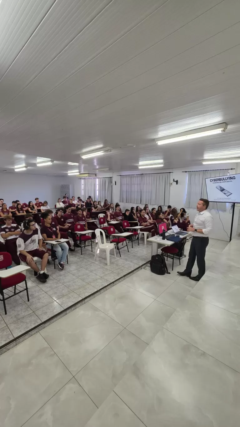 Colégio Luterano Rui Barbosa reforça compromisso contra o bullying e promove conscientização digital entre alunos
