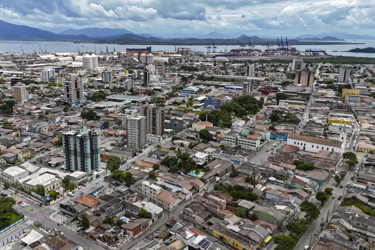 Com IPVA mais barato, taxa de adimplência aumenta em todos os municípios do Paraná