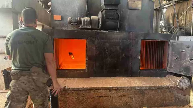 Cerca de 10 toneladas de drogas são incineradas em Guaíra na primeira ação da PF em 2026