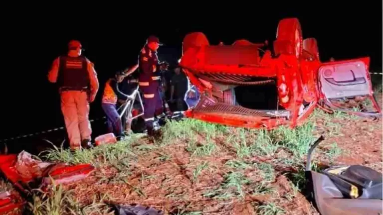 Dois jovens morrem em acidente com caminhonete na PR-471 no Oeste do Paraná