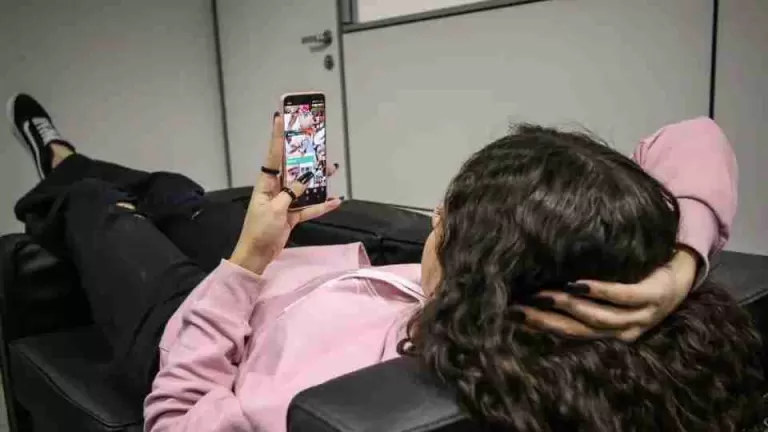 Internet precária e falta de identificação são causas de desinformação