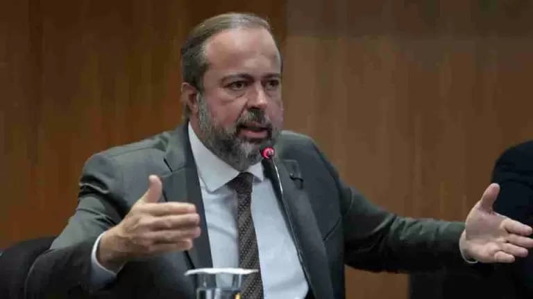 Governo endurece fiscalização contra reajuste indevido de combustíveis