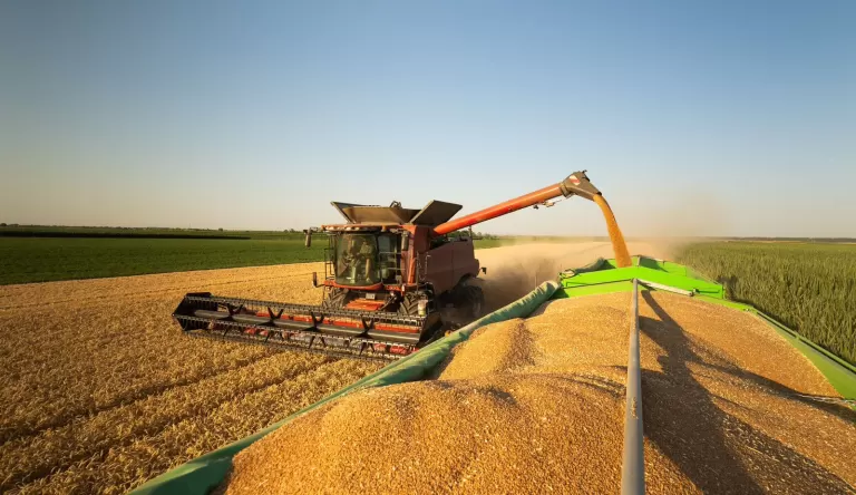 Sistema Faep alerta para o risco da falta de diesel para o agro