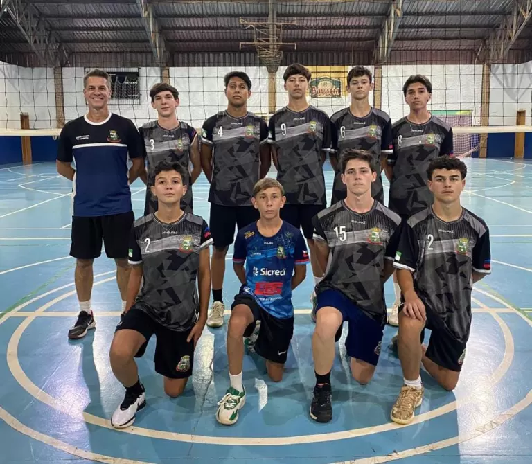 Municipal de Voleibol prossegue com quatro jogos neste sábado