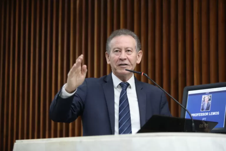 Deputado Professor Lemos cobra do Governo do Estado a aplicação do piso nacional do magistério e aponta defasagem salarial
