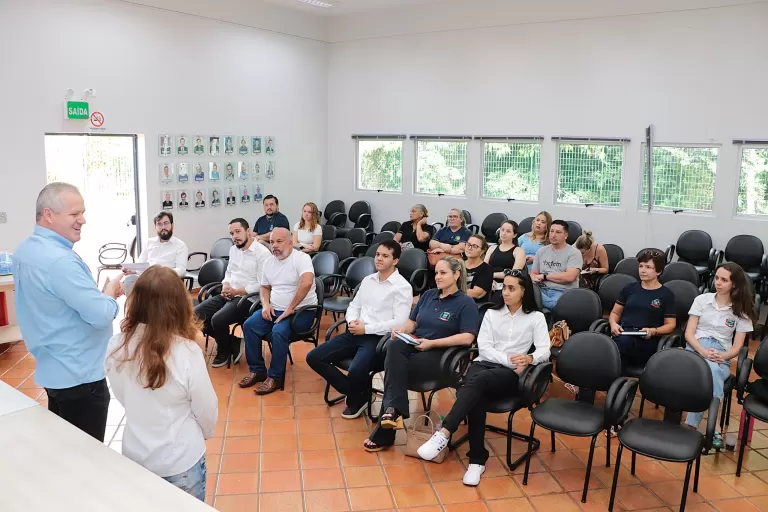 Prosa e Viola ofertará 480 vagas para aulas gratuitas para crianças e adolescentes na região lindeira