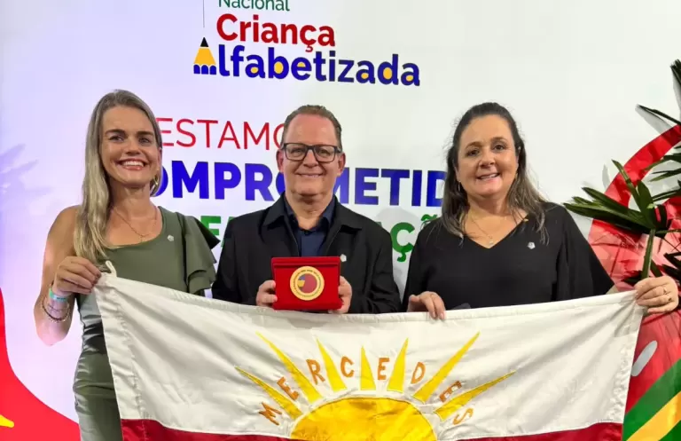Educação de Mercedes é novamente destaque nacional com Selo Ouro em alfabetização