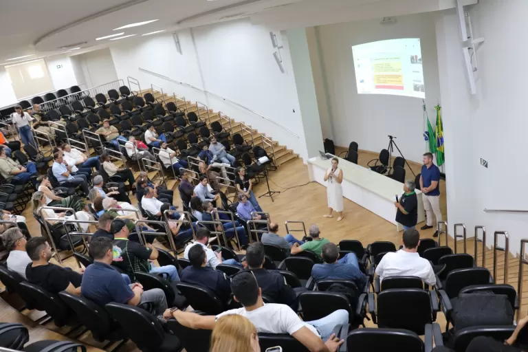 Fórum discute roteiros sustentáveis e Masterplan para o turismo náutico no Lago de Itaipu