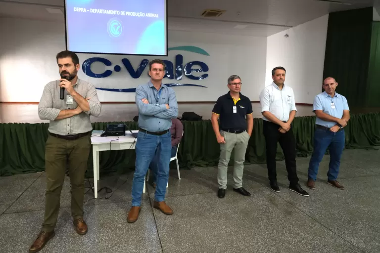 C.Vale realiza prestação de contas e reforça diálogo com produtores