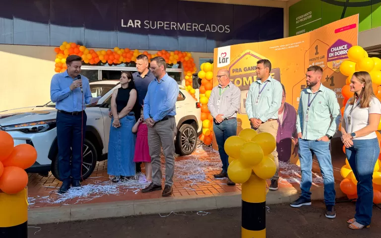 Lar Cooperativa entrega Corolla Cross Híbrido e encerra campanha “Pra Ganhar Compre Lar”