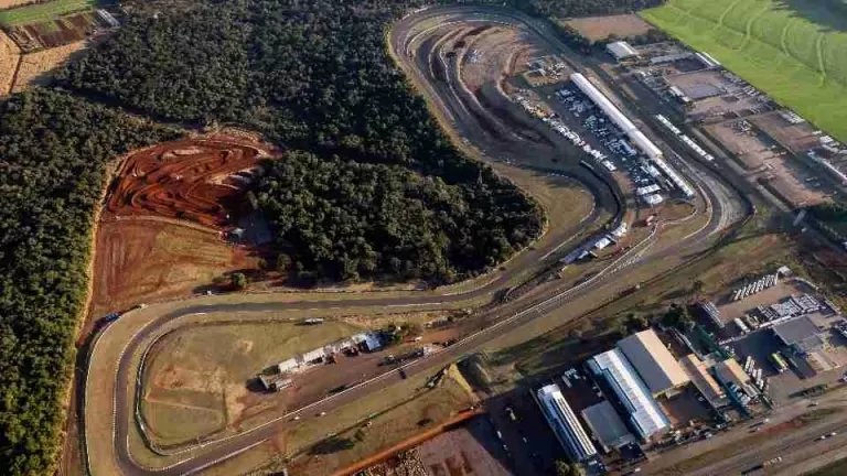Cascavel recebe Copa Truck com etapa no autódromo mais veloz do calendário