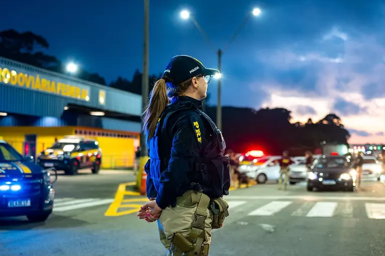 PRF intensifica monitoramento nas estradas do Paraná a partir desta sexta-feira