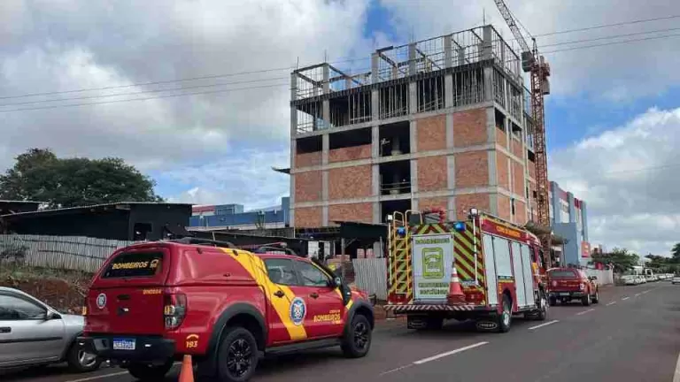 Trabalhador sofre traumatismo ao cair de 5 metros de altura em construção em Cascavel