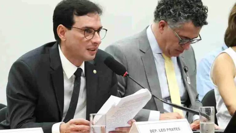 Fim da escala 6×1: relator propõe que um dia de folga seja no domingo